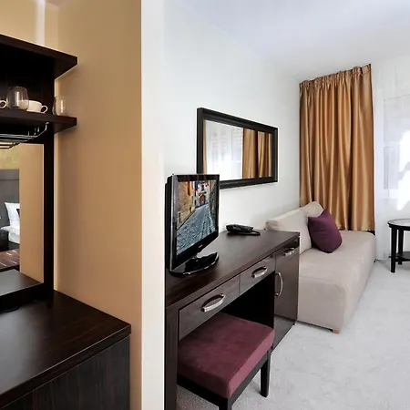 Hotell Aplend Perugia