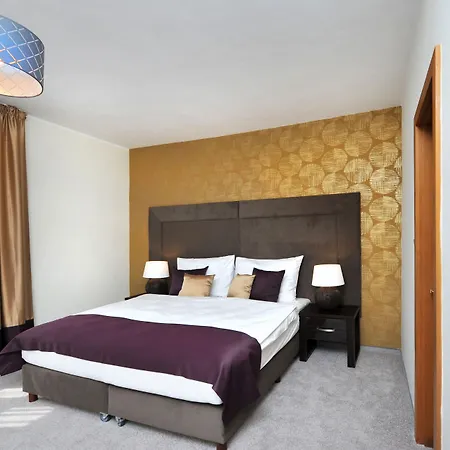 Aplend Perugia Hotell