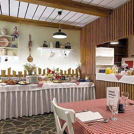 Aplend Perugia 3* Bratislava
