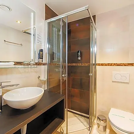 Aplend Perugia Hotel 3*