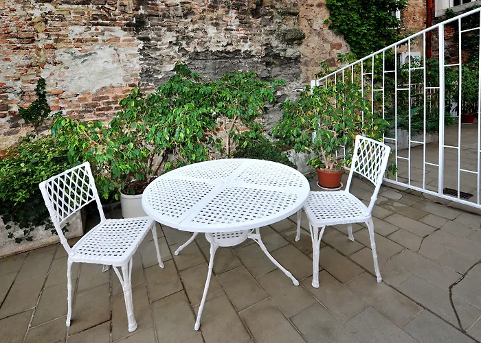 Aplend Perugia Hotel Bratislava