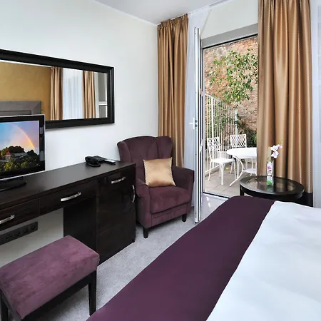 Hotel Aplend Perugia 3*