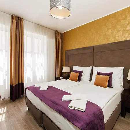 Aplend Perugia 3*